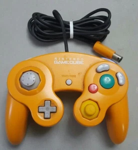 Controller Nintendo GameCube arancione spezia - PRODUTTORE DI APPARECCHIATURE ORIGINALI - testato funzionante - Foto 1 di 12