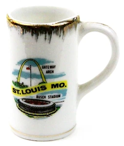 Souvenir Tasse Stein St Louis MO Bone China Gateway Arch Stadium 60er Retro klein - Bild 1 von 4