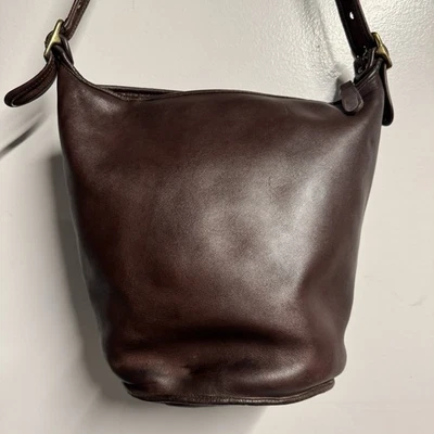 Bolso de Hombro COACH Duffle Bucket Feed Sac 9085 Marrón Oscuro De Colección Foto 1 de 4