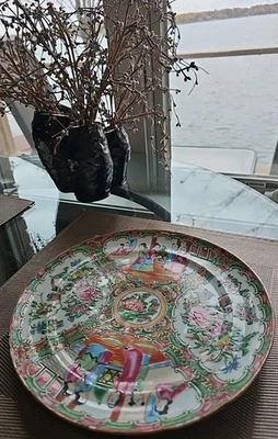 Plato medallón rosa siglo XIX dinastía Qing familia rosa 10,125" pintado a mano Foto 1 de 4