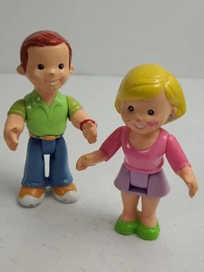 Fisher Price My First Dollhouse Family People Mom and Dad READ Paint Chip Issues - Picture 1 of 9