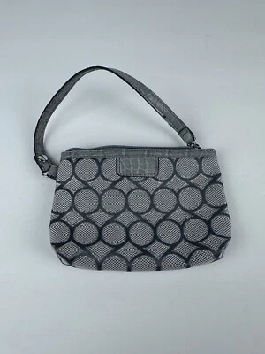 Cartera sin asas cartera muñeca tarjetero de lona gris Nine West Foto 1 de 4