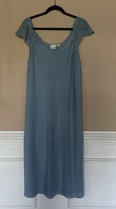 Madison Studio and Intimates Blue Sleeveless Gown XL Lace - Picture 1 of 8
