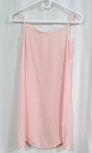 Abito slip rosa Hollister con pizzo avorio - Tg XS - Foto 1 di 6
