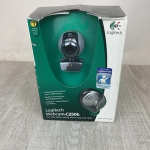 Logitech C250h Webcam USB 1,3MP foto microfono integrato fotocamera. - Foto 1 di 5