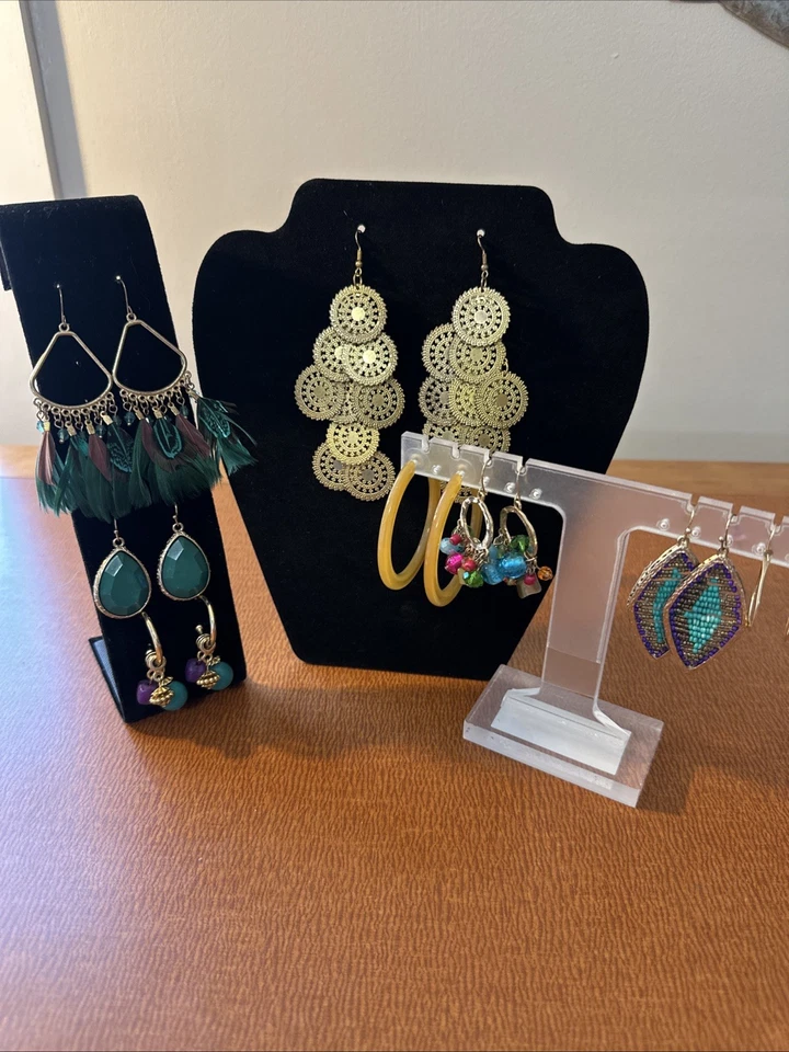 Lof Of 8 Gold & Green Statement Earrings Drop Dangling Feathers More - Image 1 of 4