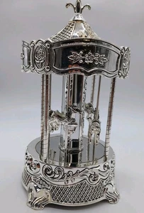 VTG Wallace Silversmiths Silver Plated Carousel W/ 4 Moving Horses Plays Waltz - Picture 1 of 15