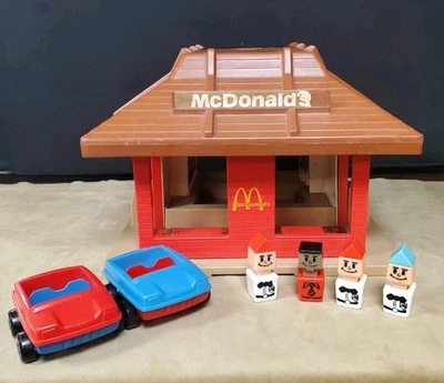 Винтажный игровой набор Playskool McDonalds Familiar Places фигурки аксессуары 1974 - Изображение 1 из 4