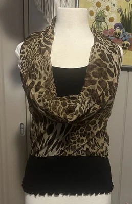 NUEVO CON ETIQUETAS DE COLECCIÓN Cache Mujer’s Cheetah 100% Seda Capucha Cuello Sin Mangas Forrado Top Calado Foto 1 de 4
