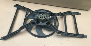 RENAULT MEGANE mk2 2003-2008 RADIATOR FAN - Picture 1 of 3