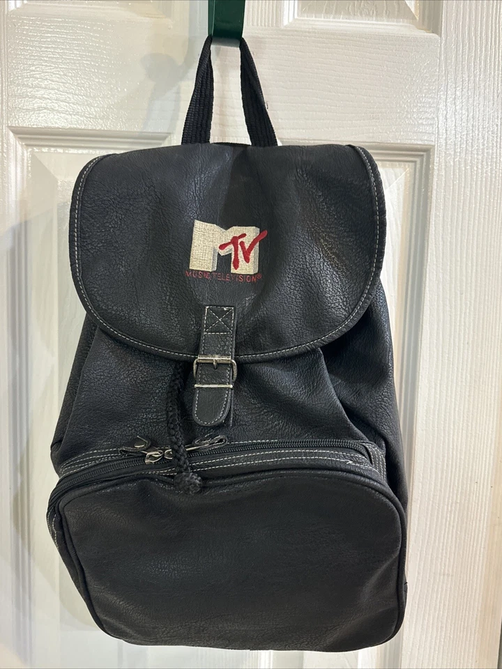 De colección Raro MTV Música Televisión Logo Bordado Cuero* Negro Años 90 Tema Candente Foto 1 de 4