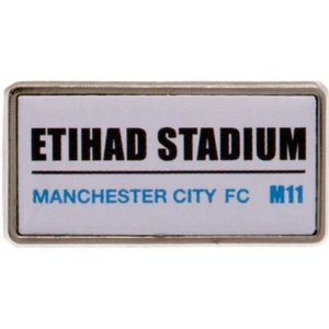Pin insignia esmaltada Manchester City FC nuevo diseño de letrero de calle - Imagen 1 de 2