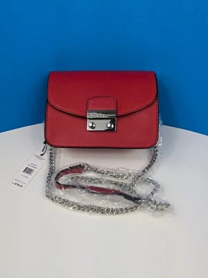 Bolso Bandolera Milly Cadenas Rojas Imitación Cuero Bolso de Mano (etiqueta al por menor $78) Foto 1 de 4