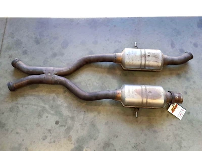 06-11 Silenciadores/tubo de escape intermedio central Mercedes Benz ML350 OEM Foto 1 de 4