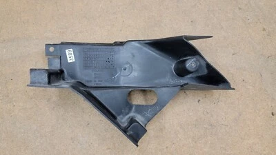 Chevrolet Colorado 2015-2021 deflector de aire de admisión 23464355 OEM  Foto 1 de 4