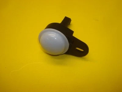 02 03 04 05 JEEP LIBERTY INTERIOR DASH COURTESY 灯 原始设备制造商 56042559 — 第 1/4 张图片