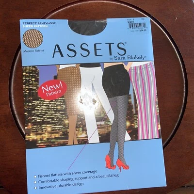 Love Your Assets Sara Blakely Original Shaping Fishnet Pantyhose Size 1 - Image 1 of 4
