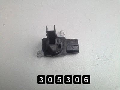 Débitmètre d'air massique TOYOTA YARIS 2015 22204-0V020 AUTHENTIQUE - Photo 1/4