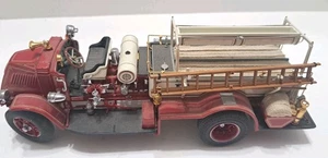 Franklin Mint 1926 Mack AC Rotary Pumper Fire Truck 1:32 Model Collectible - Picture 1 of 11