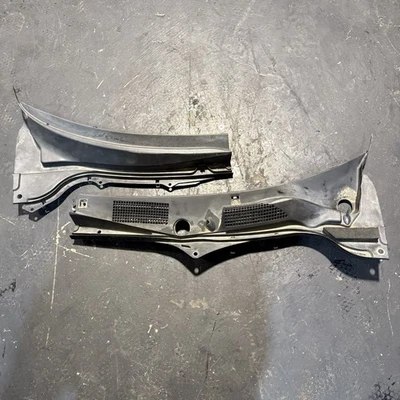 03-05 Infiniti G35 Cupé Parabrisas Delantero Limpiaparabrisas Cubierta Panel de Borde Foto 1 de 4