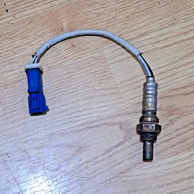 2009 Ford Mustang Exhaust Oxygen Sensor 5W6A-9G444-A2A OEM - Image 1 of 4