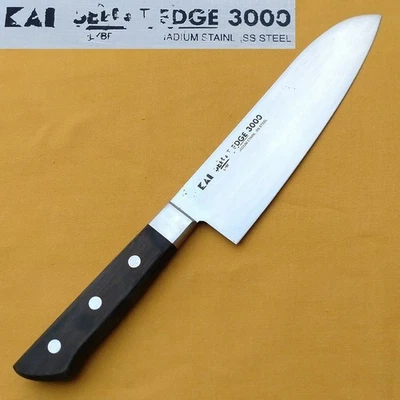 KAI Select Edge 3000 Santoku Cuchillo Acero Inoxidable Cuchillo de Cocina... - Imagen 1 de 4