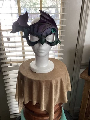 Handmade  VNTG Leather Mask Betta Fish Signed & Dated by Artist, Sonja Schaefer - Image 1 of 4