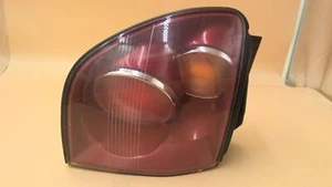 Conjunto de luz trasera izquierda LEXUS RX300 99 00 - Imagen 1 de 4