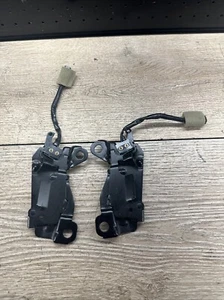 Juego de 2 pestillos de bloqueo de techo izquierdo derecho Lexus SC 430 2002 02-10 - Imagen 1 de 2