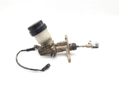 Cilindro maestro de freno Can-Am Commander 1000 2012 4x4 X EFI 3354 Foto 1 de 3