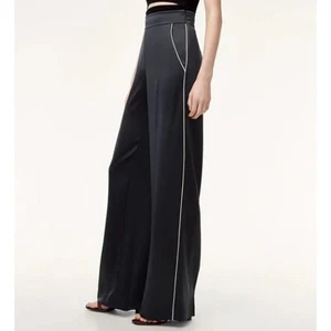 Pantalone pantalone Aritzia Wilfred Clarisse raso gamba larga taglia 6 - Foto 1 di 15