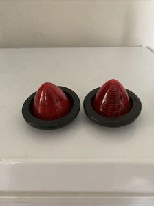 2) Maxxima 2" Round Beehive Clearance Marker Light Grommet Mount 9 LED Red Lens - Picture 1 of 3