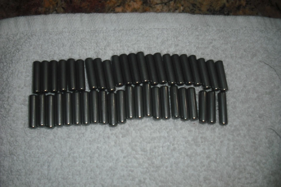 M151 M151A1 M151A2 CAJA DE TRANSFERENCIA RODAMIENTOS DE AGUJAS NUEVO 10884952 44 CADA UNO Foto 1 de 1