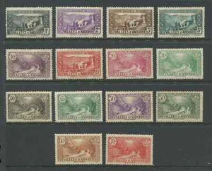 Andorra 1932-40 various values to 70 centimes mint o.g. hinged - Picture 1 of 1
