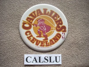 VINTAGE 1970/1971 - 1982/1983 CLEVELAND CAVALIERS ☆RARE☆ 6" NBA PIN BACK BUTTON - Bild 1 von 1