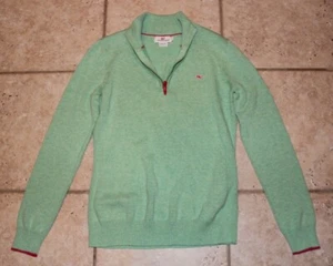 Usado en Excelente Condición Vineyard Vines Para Hombres Pequeño 1/4 Cremallera Verde Claro con Puño Rosa Acento Suéter - Imagen 1 de 4