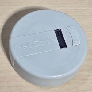 PetSafe 300-2677 Pawz Away Wireless Indoor Mini Dog Cat Pet Barrier Transmitter - Picture 1 of 4