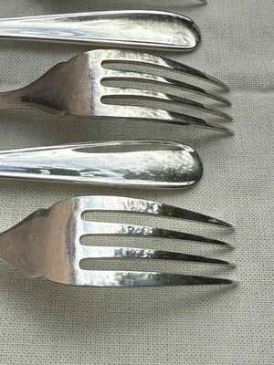 ARGENTERIE 6 FOURCHETTE À POISSON CHRISTOFLE MODÈLE DAX POINÇONS EXCELLENT ÉTAT - Photo 1/4