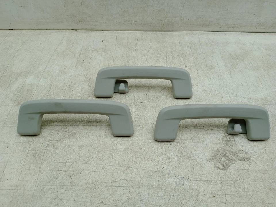 SEAT LEON GRAB HANDLE INTERIOR ROOF X3 MK4 2020-2025 - Image 1 of 4