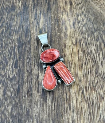 Navajo Handmade Sterling Silver Red Spiny Oyster Shell Cluster Drop Pendant - Image 1 of 3