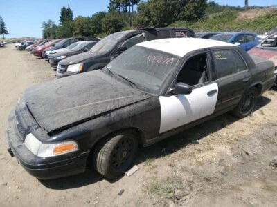 Used Brake Master Cylinder fits: 2010 Ford Crown victoria w/traction control Gra - Image 1 of 4