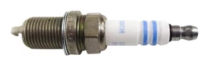 Bosch Single Automotive Platinum Spark Plug Fits 99-18 Toyota Hyundai Kia 6702 - Picture 1 of 1