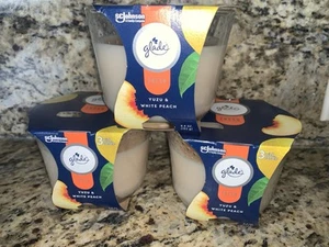 Glade Fresh Candle Yuzu & White Peach 3-Wick 6.8oz Candle - NEW 3 Candles! - Picture 1 of 5