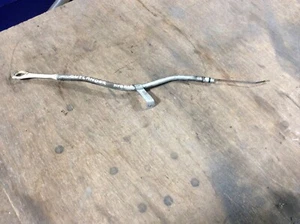 Dipstick e tubo olio motore ibrido Mitsubishi Outlander 2.4 benzina 2019 - Foto 1 di 5