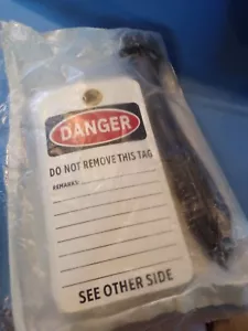 25ct NEW DANGER Do Not Remove This Tag Plastic Lock Out Tags 8TME6 6x3 B727 - Picture 1 of 2