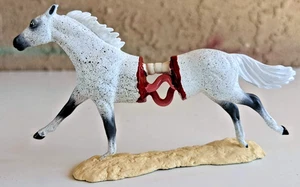 Custom Guts Hanging Out - Breyer Halloween Stablemate - Pferd halbiert gehackt - Bild 1 von 24