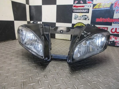 08 09 10 11 12 13 14 15 16 Faro delantero Yamaha YZF R6 YZFR6 2008-2016 Foto 1 de 4