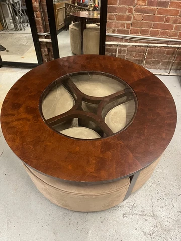 Vintage Round Coffee Table with Stools underneath Cover