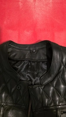 Chaqueta de cuero para hombre primera fabricación Foto 1 de 4