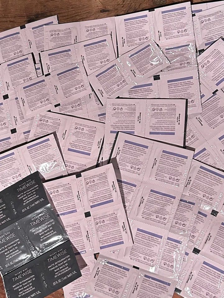 New Mary Kay Timewise Matte 3D Foundation Bronze Samples Lot Of 100+ - Free Ship - Image 1 of 1